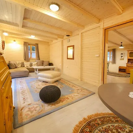 Ξενοδοχείο Nomad & Glamping