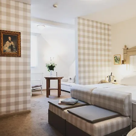 Hotel Nomad & Glamping Noszvaj