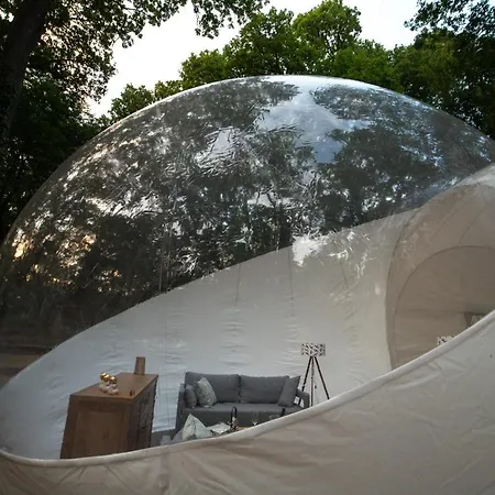 Nomad & Glamping 3*