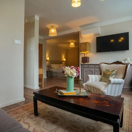 Nomad & Glamping 3* Noszvaj