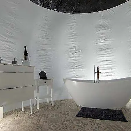 Hotel Nomad & Glamping 3*