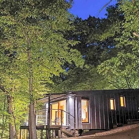 Nomad & Glamping