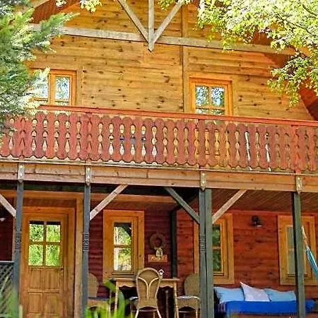 Nomad & Glamping 3*