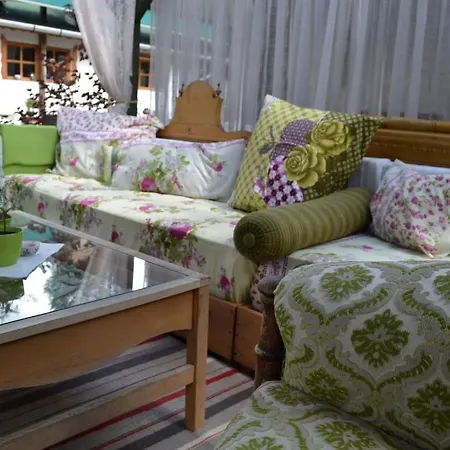 Nomad & Glamping Hotel