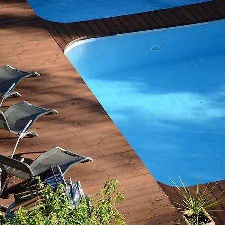 Hotel Nomad & Glamping 3*