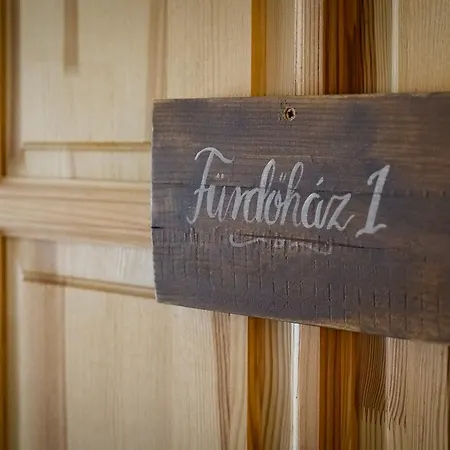 Nomad & Glamping 3* Noszvaj