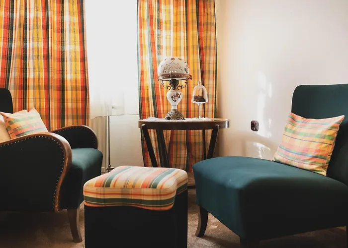 Nomad & Glamping Hotel 3*