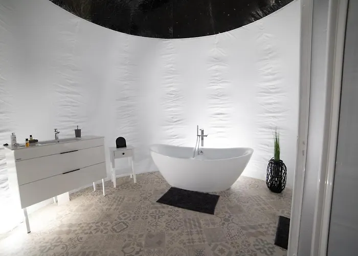 Nomad & Glamping 3* Noszvaj