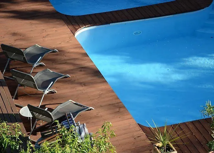 Hotel Nomad & Glamping 3*